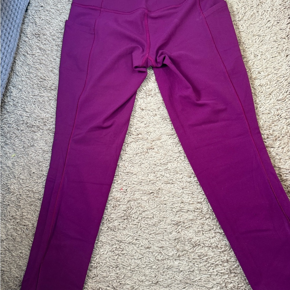 Athleta salutation 7/8 tight
